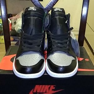 Air jordan 1 og high (Shadow) size 11 with box